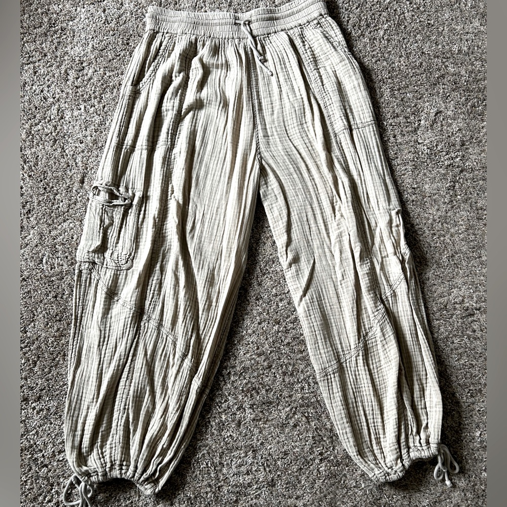 Urban Outfitter Muslin Pants